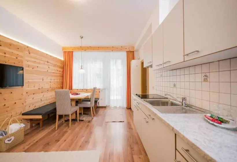 Standard-huone, Alpenwellnesshotel St. Veit