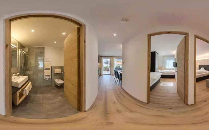 Huoneisto 2 Makuuhuonetta, Alpenwellnesshotel St. Veit