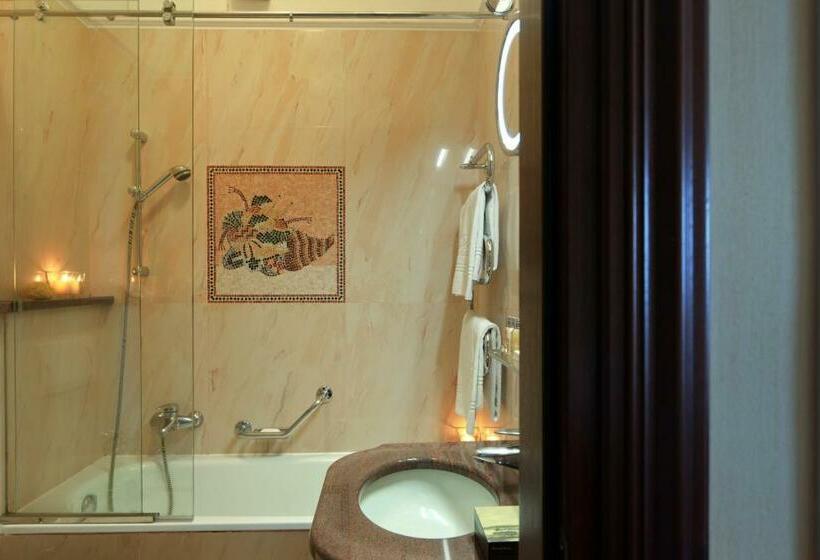 스탠다드 룸, Grand Hotel Bristol