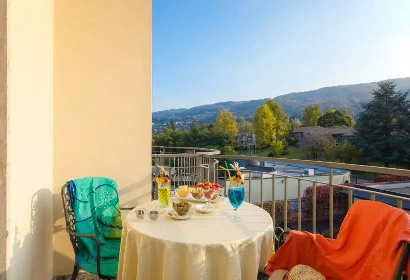 Deluxe-huone, Grand Hotel Bristol