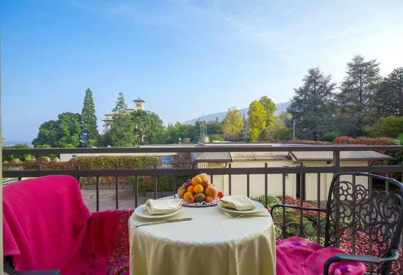 Deluxe-huone, Grand Hotel Bristol