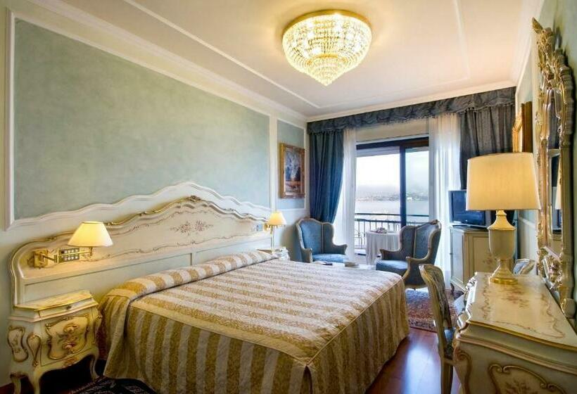 Полулюкс Вид на Озеро, Grand Hotel Bristol