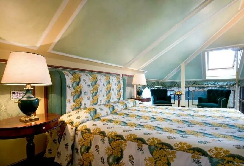 シニアスイート, Grand Hotel Bristol