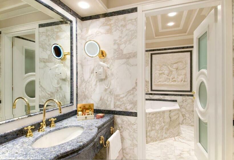 시니어 스위트, Grand Hotel Bristol