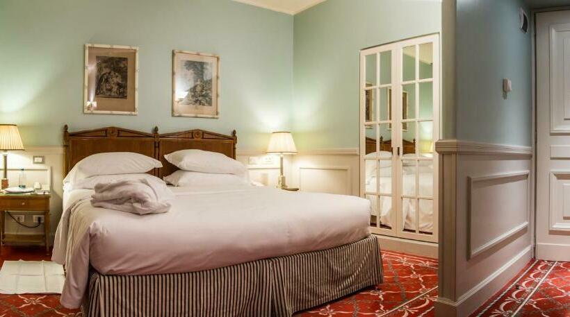 غرفة قياسية, Grand Hotel Sitea