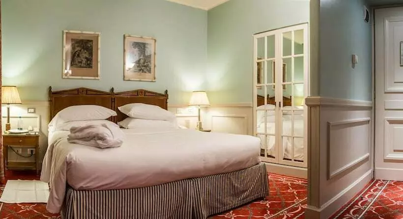 اتاق استاندارد, Grand Hotel Sitea