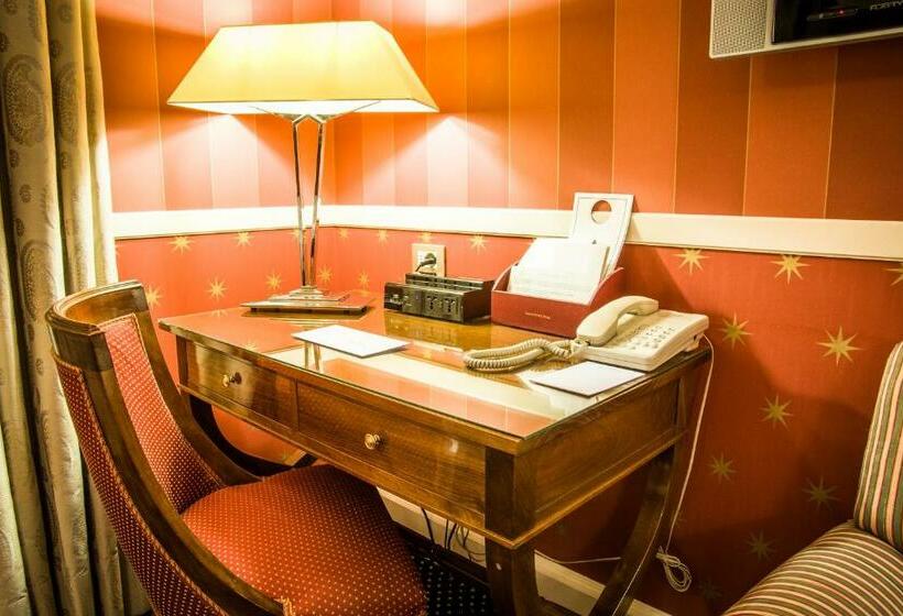 غرفة ديلوكس, Grand Hotel Sitea