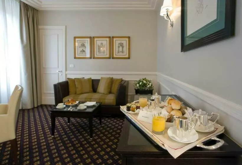 سوییت, Grand Hotel Sitea
