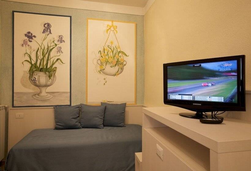 Üç Kişilik Standart Oda, Albergo Pesce D Oro