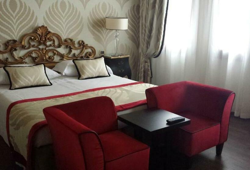 اتاق سوپریور, Amadeus