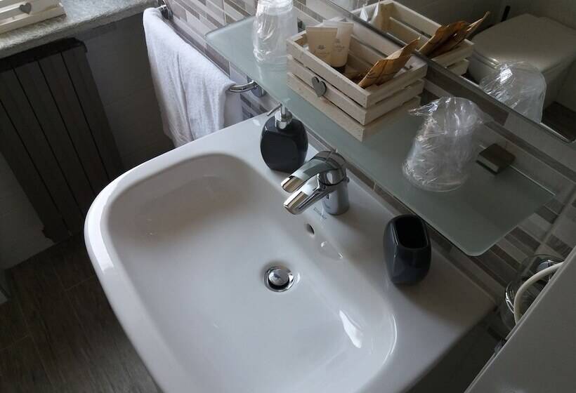 חדר סטנדרט, & Apartments  Perpoin