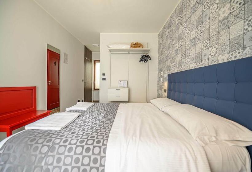 Номер Стандарт, & Apartments  Perpoin