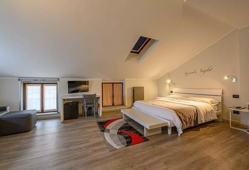 Comfort Kolmen Hengen Huone, & Apartments Perpoin