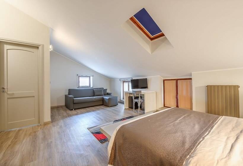 디럭스 룸, & Apartments  Perpoin