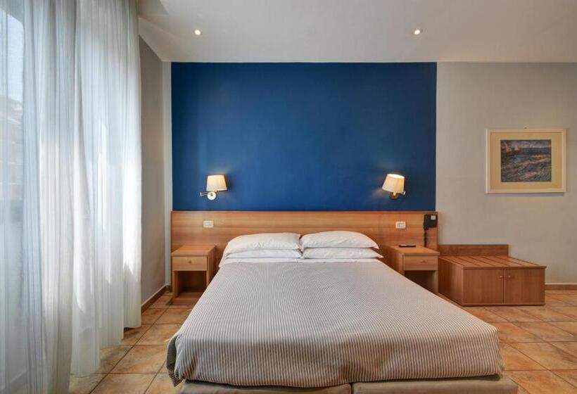 اتاق استاندارد, Astor