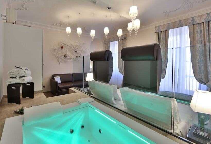 جناح جونيور, Best Western Plus Hotel Genova