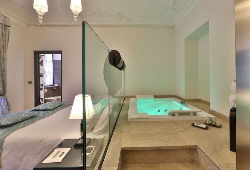 جناح جونيور, Best Western Plus Hotel Genova