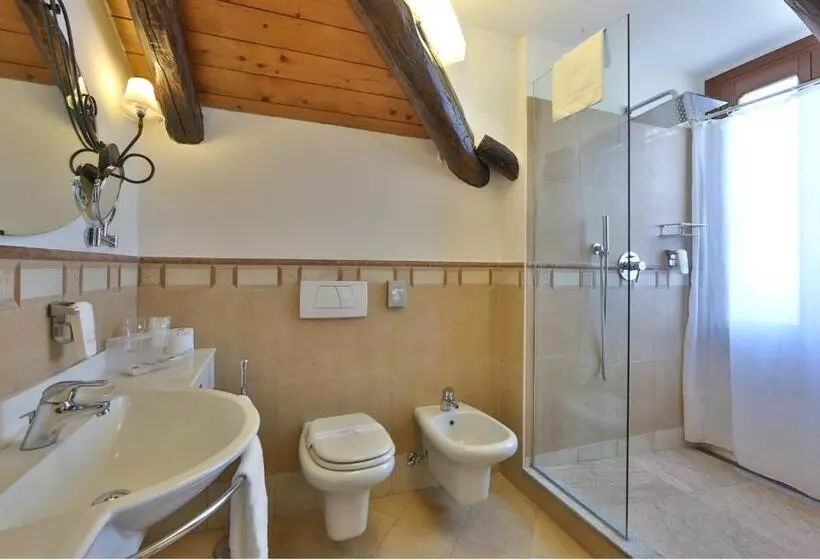 اتاق استاندارد, Best Western Plus Hotel Genova