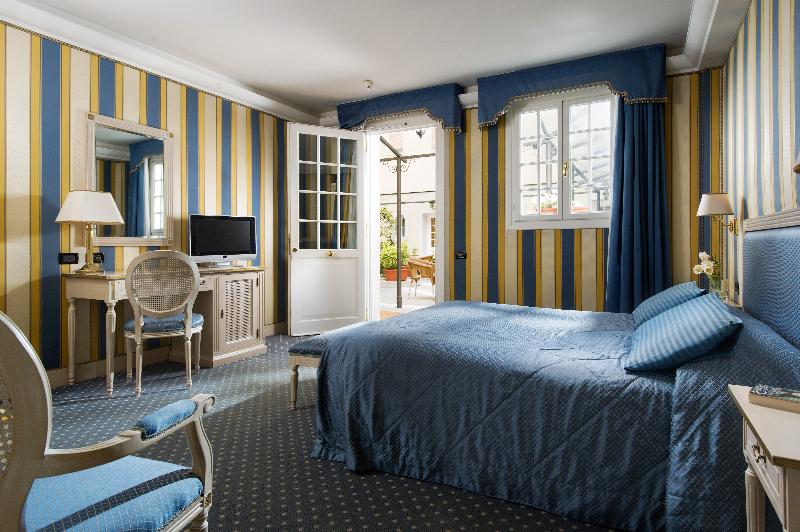 Superior Room, Carlton on The Grand Canal