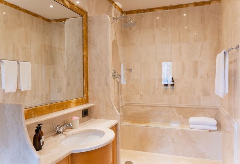 اتاق لوکس, Certosa Di Maggiano