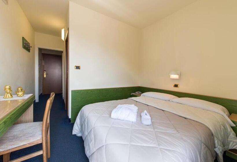 غرفة قياسية فردية مزودة بشُرفة, Colfosco