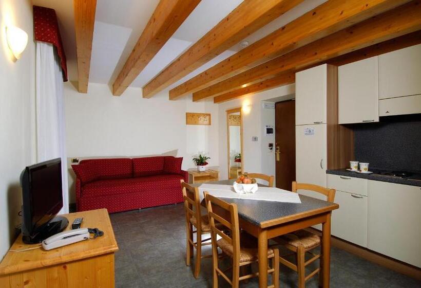 شقة غرفة واحدة ذات إطلالة, Colfosco