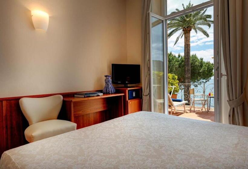 シングルデラックスルーム, Continental