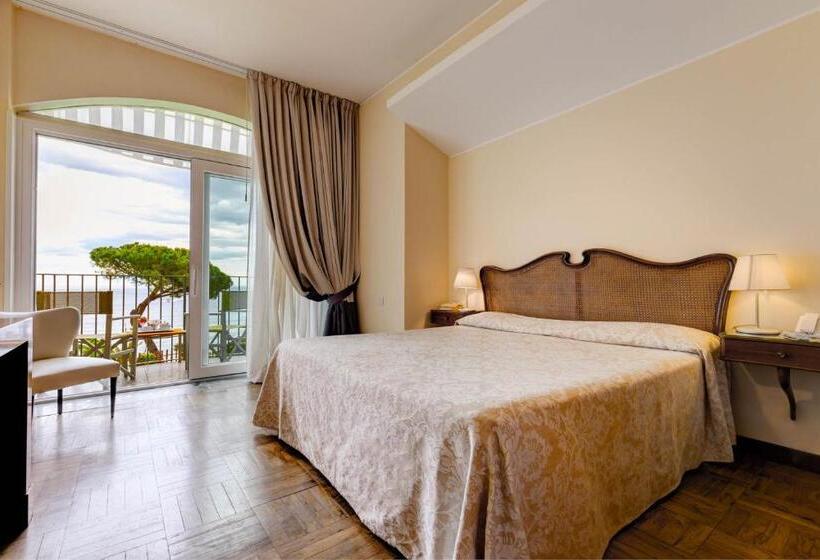 ガーデンビュースタンダードルーム, Continental