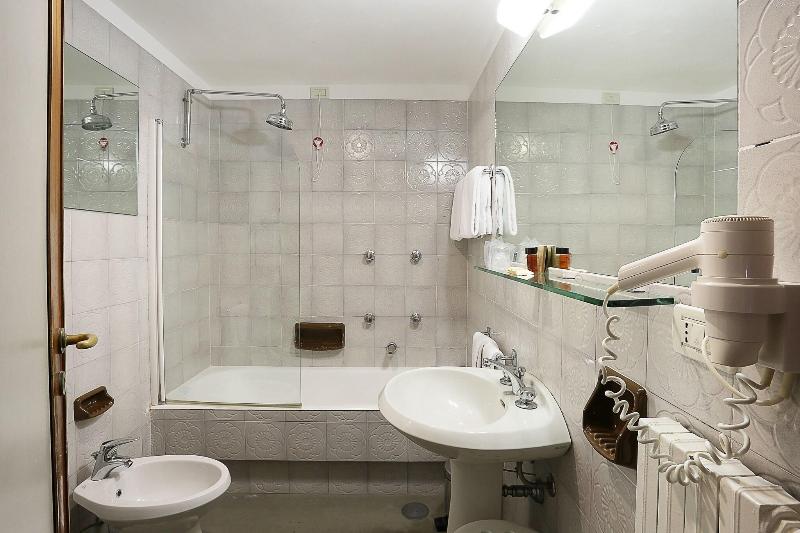 ガーデンビュースタンダードルーム, Continental