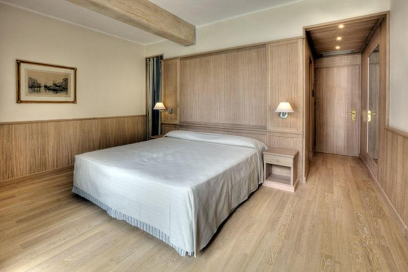 ガーデンビュースタンダードルーム, Continental