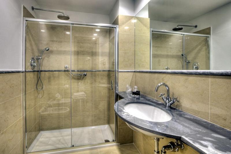 ガーデンビュースタンダードルーム, Continental