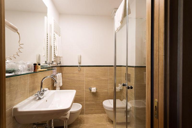 スタンダードシングルルーム, Continental