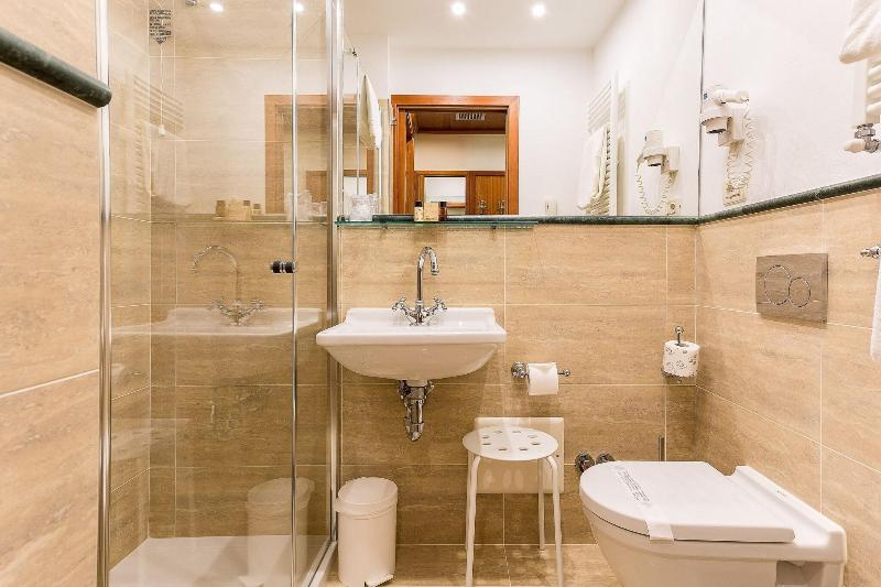 スタンダードシングルルーム, Continental