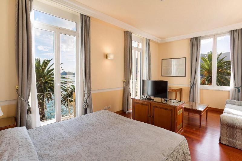 ジュニアスイート, Continental