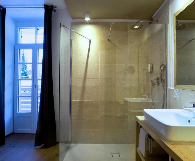 ジュニアスイート, Costabella