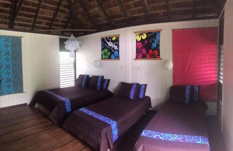 غرفة قياسية, Diplomatic