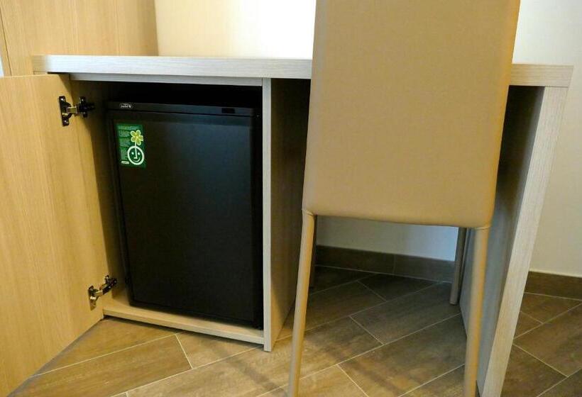 スタンダードルーム, Désirée