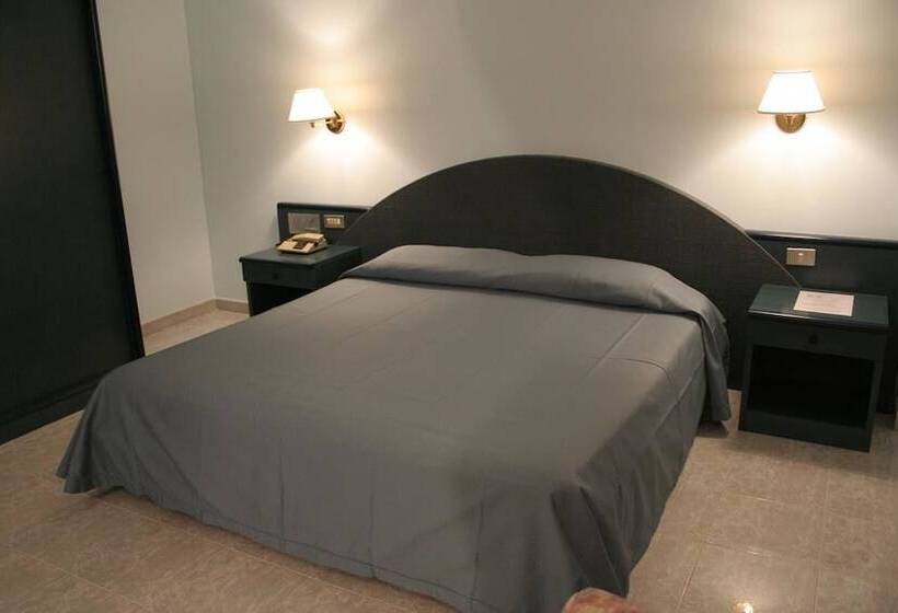 חדר סטנדרט, Eden Beach Club