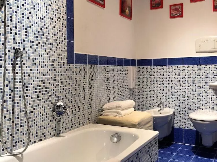 Chambre Triple Standard, El Rustego