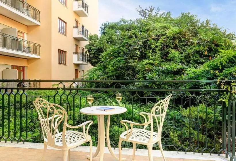 اتاق استاندارد با بالکن, Grand Hotel De La Ville