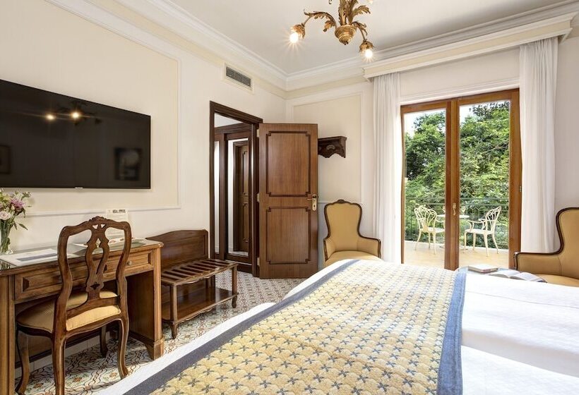 חדר בסיסי, Grand Hotel De La Ville