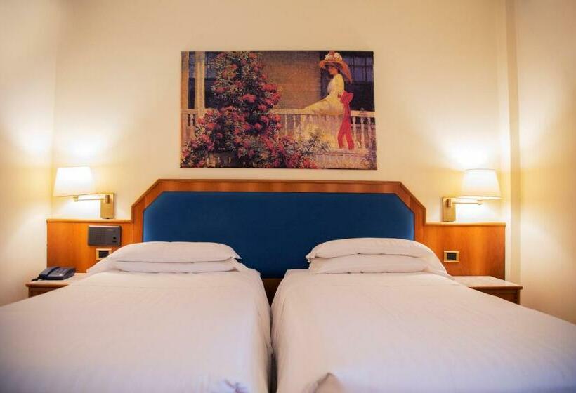 Номер Стандарт, Ih Hotels Milano Eur   Trezzano Sul Naviglio
