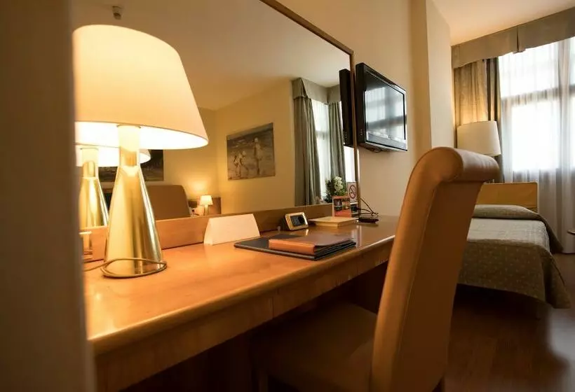 スーペリアールーム, Ih Hotels Milano Eur   Trezzano Sul Naviglio