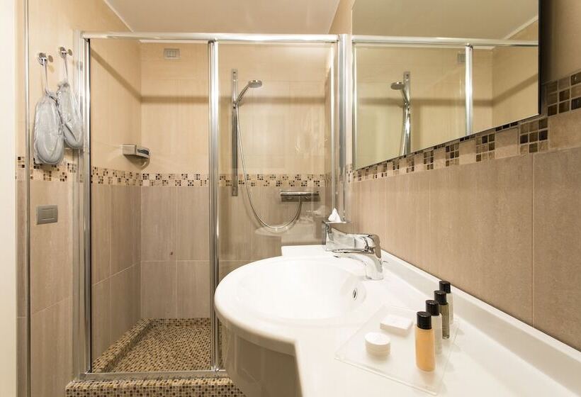 اتاق استاندارد با تخت دوبل, Indigo Verona   Grand Hotel Des Arts, An Ihg