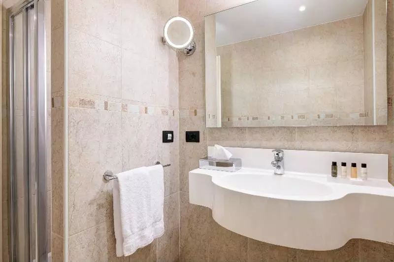 اتاق پرمیوم, Indigo Verona   Grand Hotel Des Arts, An Ihg