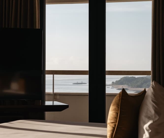 סוויטה אקזקיוטיב, Bali Beach