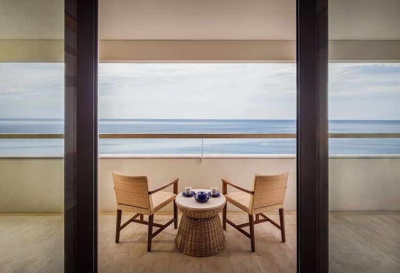 סוויטה אקזקיוטיב, Bali Beach