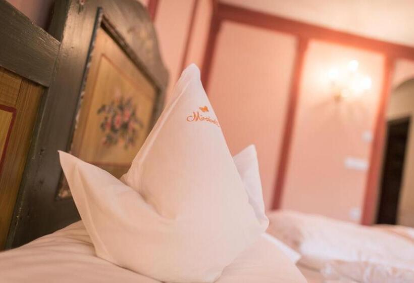 Полулюкс с Гидромассажем, Mirabell Dolomites Hotel Luxury Ayurveda & Spa