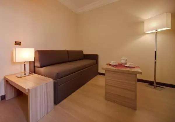 オーシャンビュージュニアスイート, Nyala Suite Hotel Sanremo