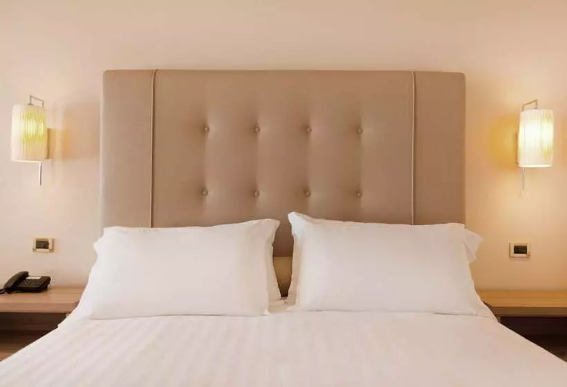 オーシャンビュージュニアスイート, Nyala Suite Hotel Sanremo